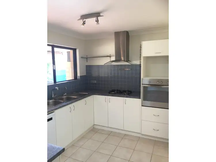 Fifth view of Homely house listing, 5 Dosinia Place, Heathridge WA 6027