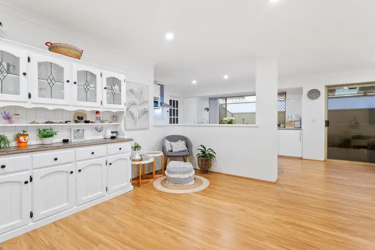 Third view of Homely house listing, 4 Thornton Retreat, Kinross WA 6028