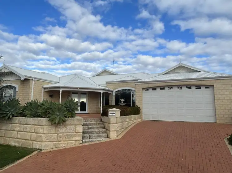 11 Bayport Circuit, Mindarie WA 6030