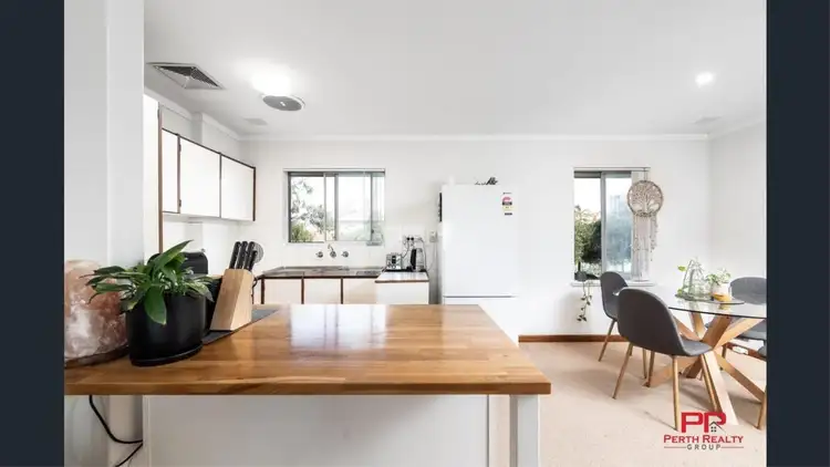 16/17 Stanley Street, Scarborough WA 6019