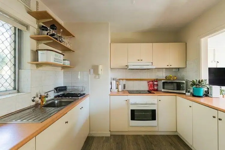 Seventh view of Homely apartment listing, Unit 2/13 Dowling Pl, Orelia WA 6167