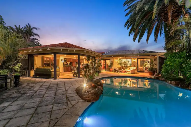 7 Hispano Place, Carine WA 6020