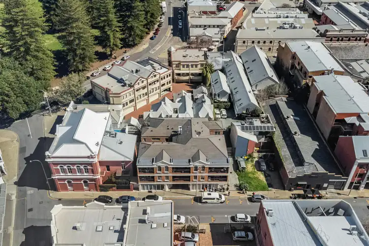 1/51 Pakenham Street, Fremantle WA 6160