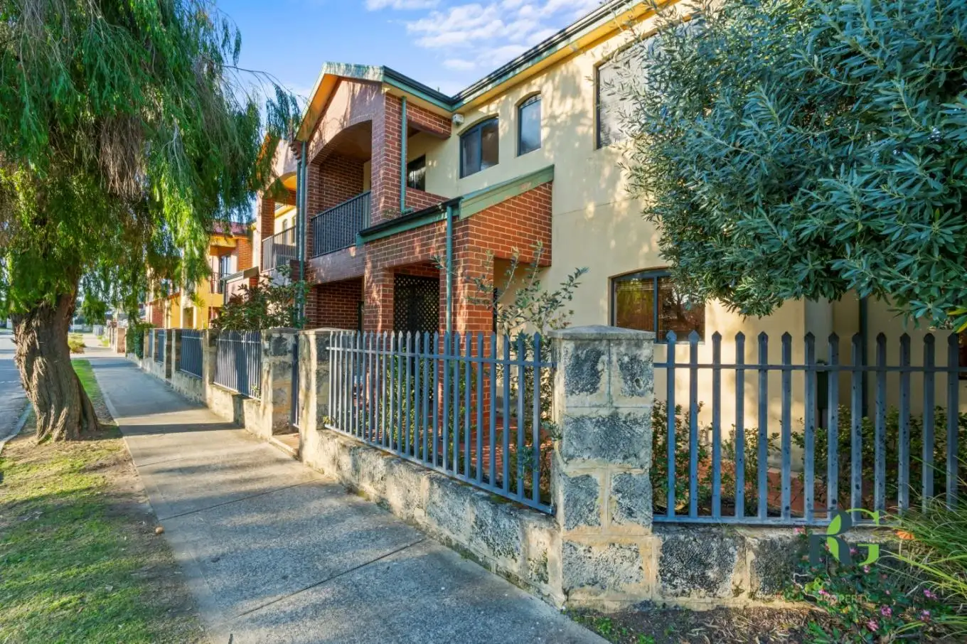 Main view of Homely townhouse listing, 4/4 Wilkinson Street, Fremantle WA 6160