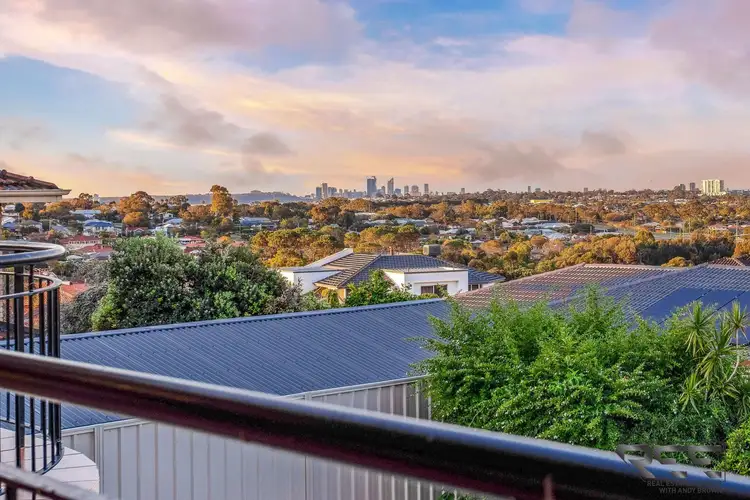 7 Whelan Road, Kardinya WA 6163