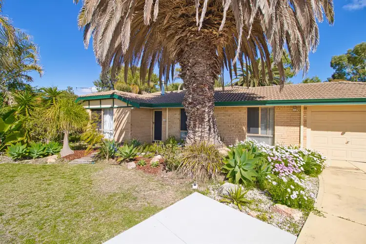 16 Brigadoon Place, Cooloongup WA 6168