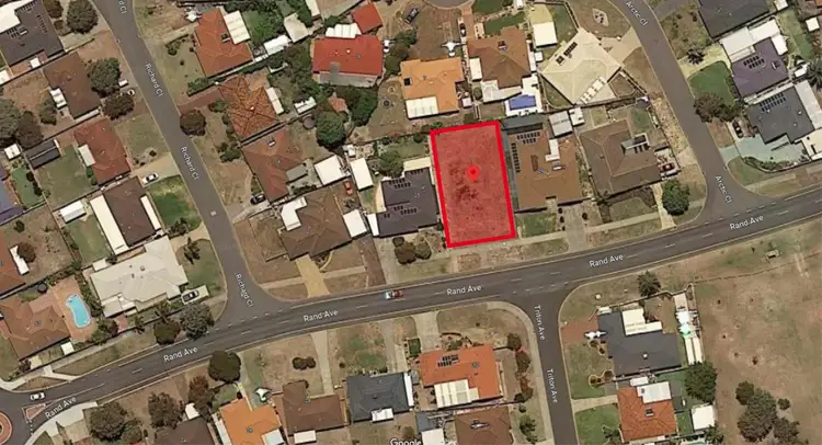 27 Rand Avenue, Waikiki WA 6169