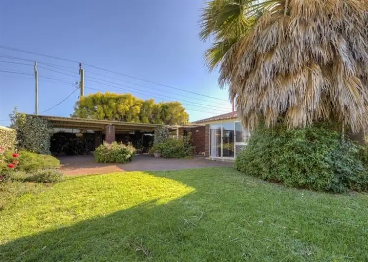 2 Hulley Road