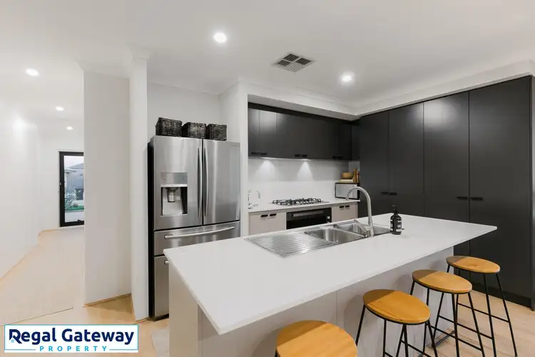 Seventh view of Homely house listing, 10 Fogarty Loop, Piara Waters WA 6112