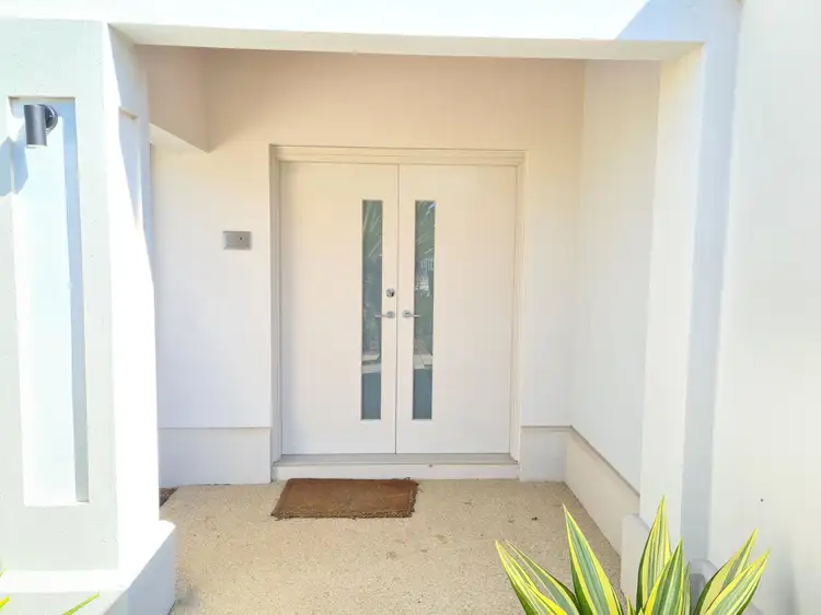 Sixth view of Homely house listing, 16 PRINCETON CIRCUIT, Aubin Grove WA 6164