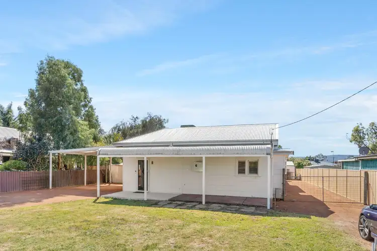 84 Crandon Street, Gosnells WA 6110