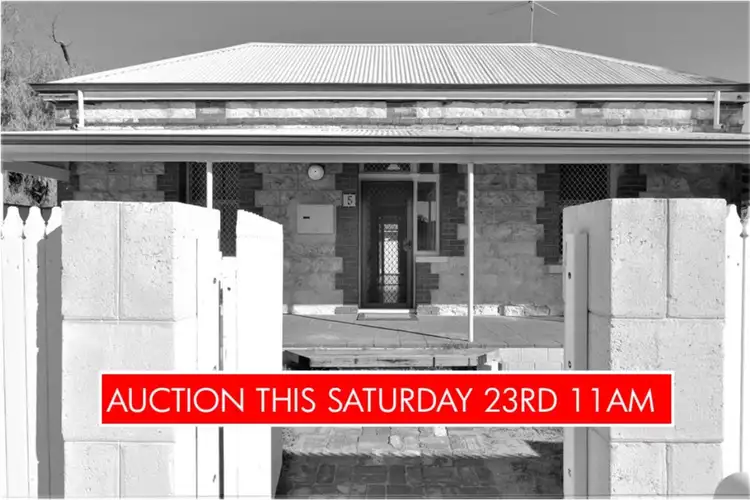 5 Gallop Street, Hilton WA 6163