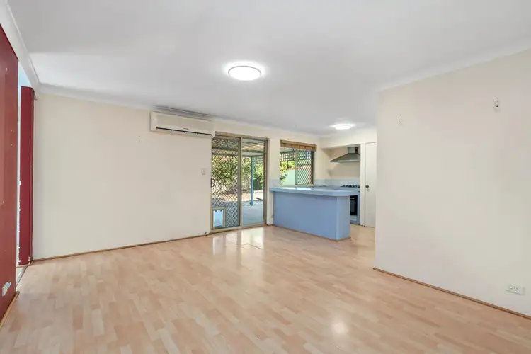 Fifth view of Homely house listing, 6 Hillview Court, Gosnells WA 6110