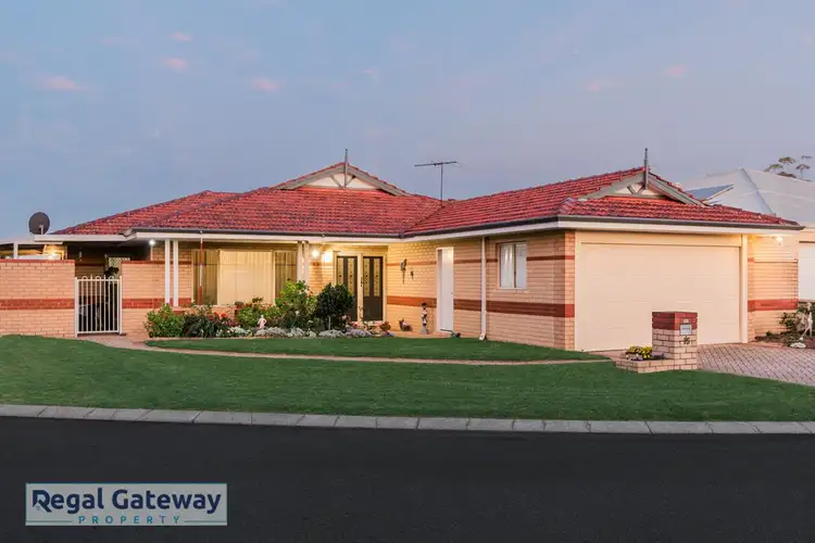 15 Carlhausen Close, Atwell WA 6164