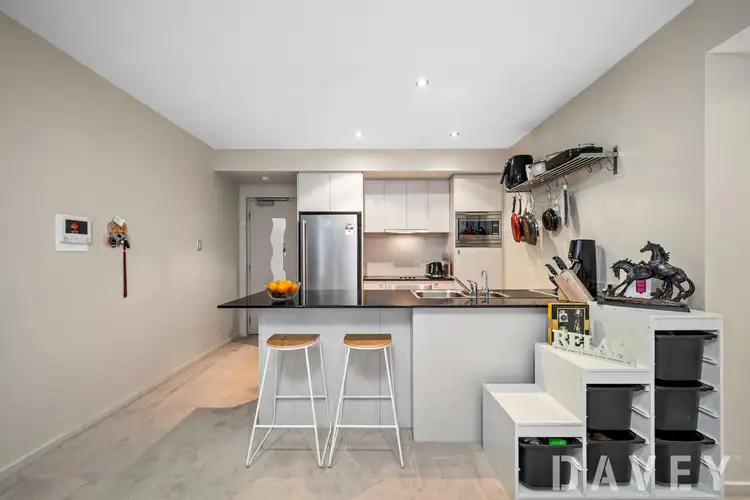 71/12 Tanunda Drive, Rivervale WA 6103