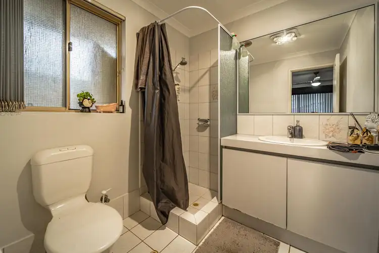 Sixth view of Homely house listing, 1 Montmartre Green, Port Kennedy WA 6172