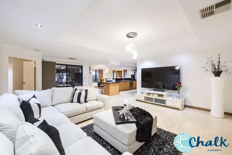 Fifth view of Homely house listing, 8 Butchart Turn, Aubin Grove WA 6164
