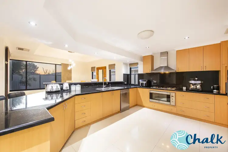 Sixth view of Homely house listing, 8 Butchart Turn, Aubin Grove WA 6164