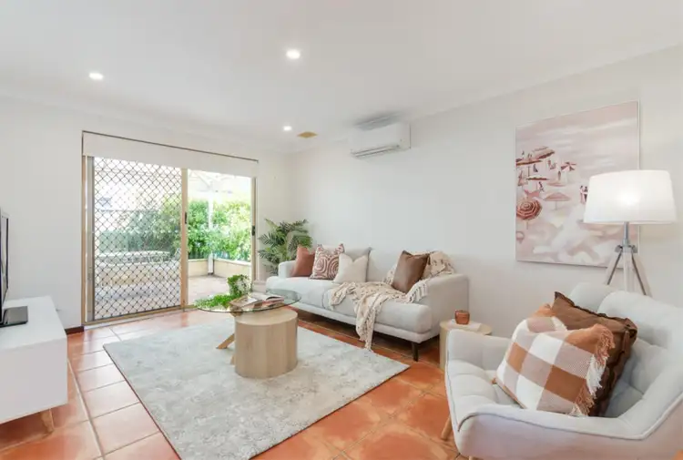 3/5 Hazel Avenue, Woodlands WA 6018