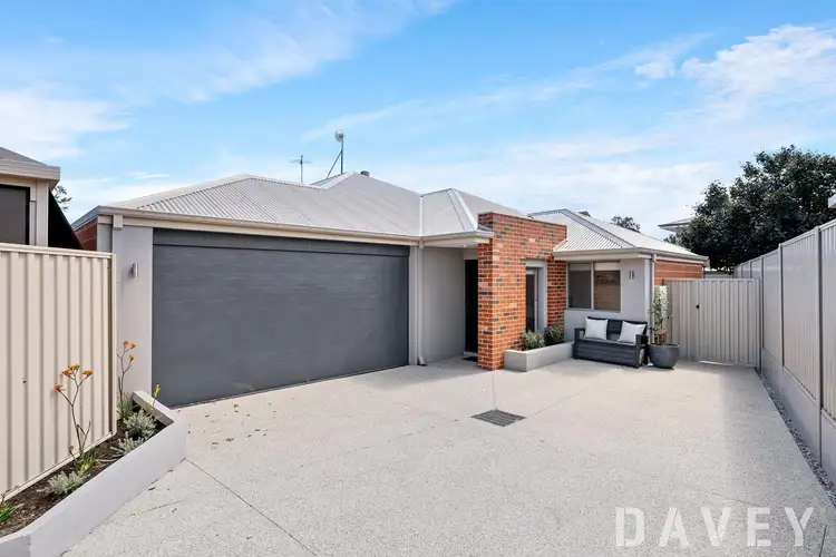 5A Leschenaultia Street, Greenwood WA 6024