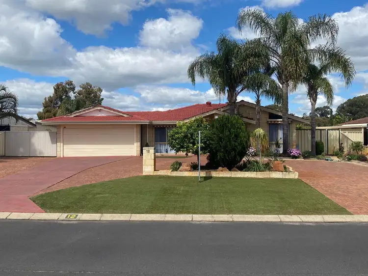 12 Cambridge Drive, Greenfields WA 6210