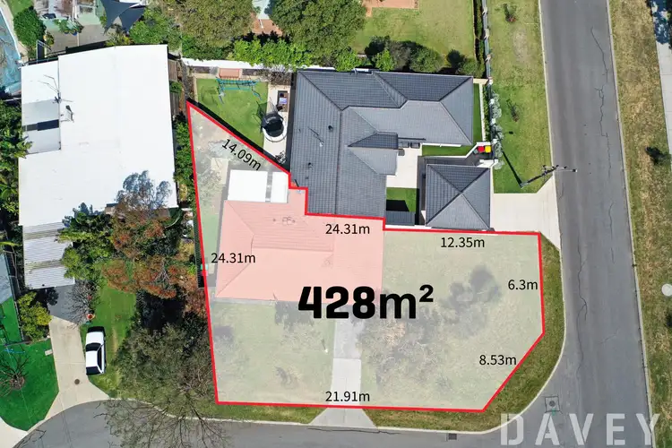 51 Turnbull Way, Trigg WA 6029