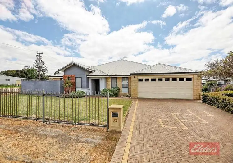 32 Falcon Street, Narrogin WA 6312