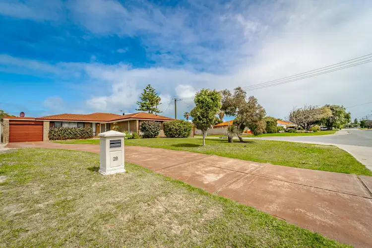 28 Kurrajong Road, Safety Bay WA 6169