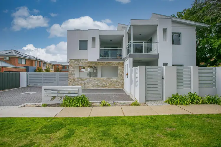 2/139 Fitzroy Road, Rivervale WA 6103