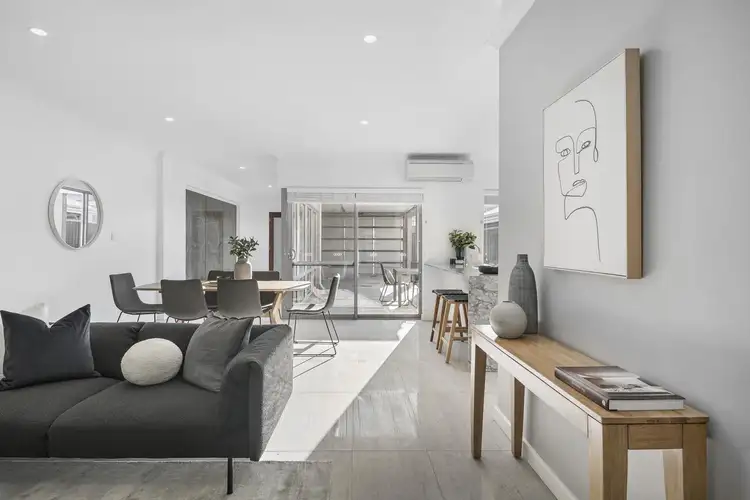 10 Mayfield Drive, Brabham WA 6055