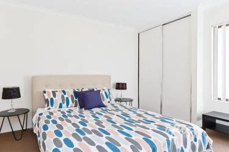 2/13 Scales Way, Spearwood WA 6163