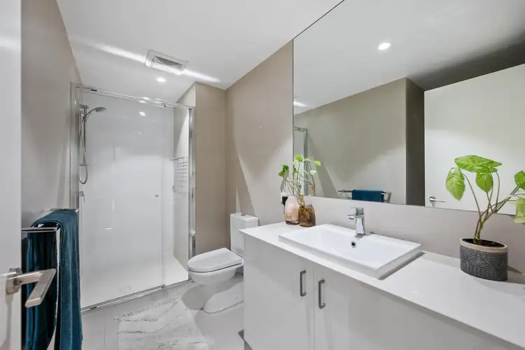 Fifth view of Homely apartment listing, 6/13 O'Connor Close, North Coogee WA 6163