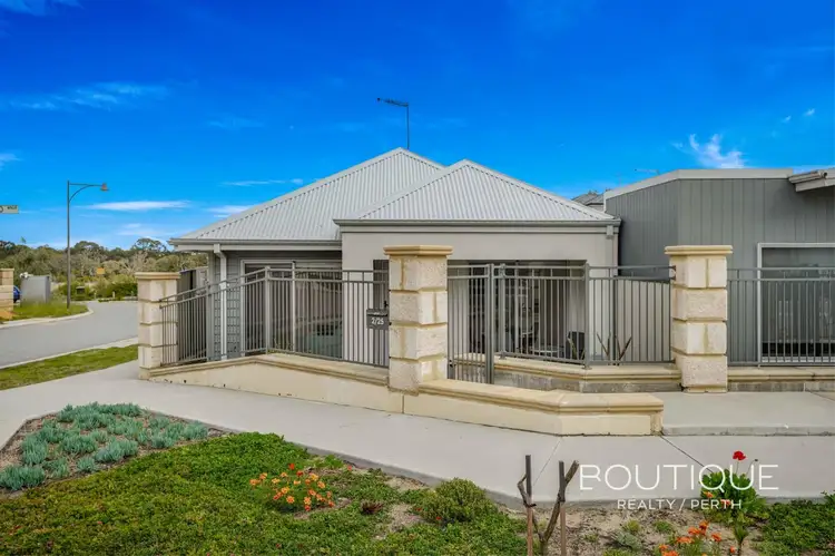 2/25 Rosso Meander, Woodvale WA 6026