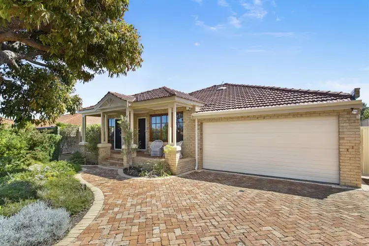 33 Conica Crescent, Hillarys WA 6025