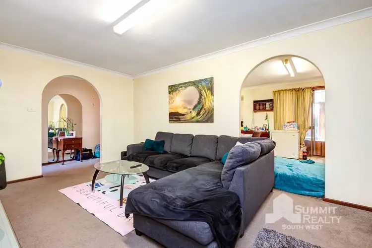 Seventh view of Homely house listing, 4 Beagle Place, Carey Park WA 6230