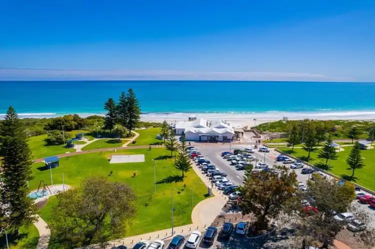 Second view of Homely house listing, 4B Oceanside Promenade, Mullaloo WA 6027