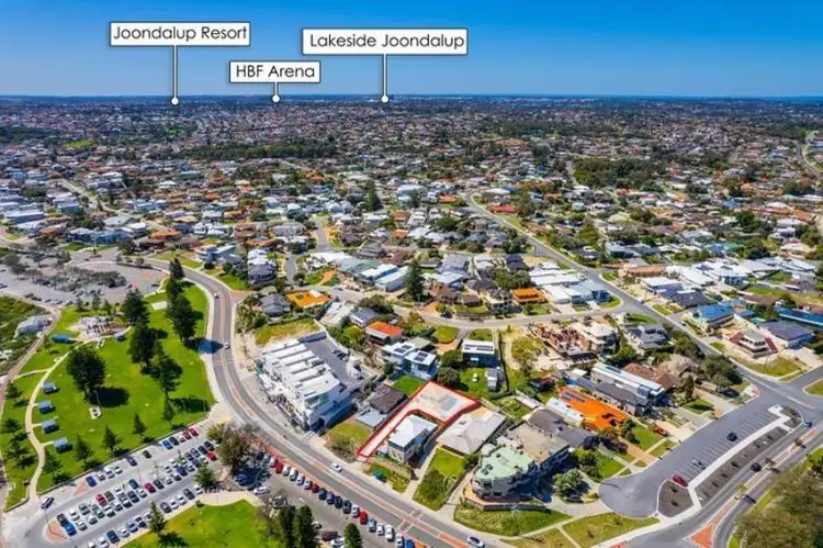 Sixth view of Homely house listing, 4B Oceanside Promenade, Mullaloo WA 6027