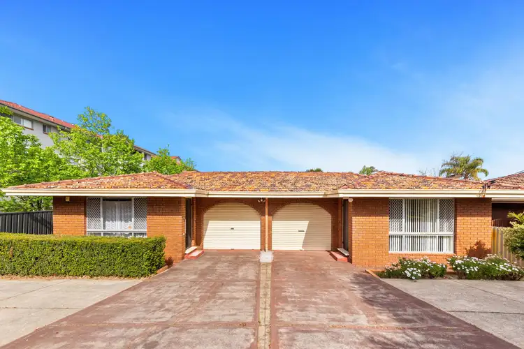 12 Freedman Road, Menora WA 6050