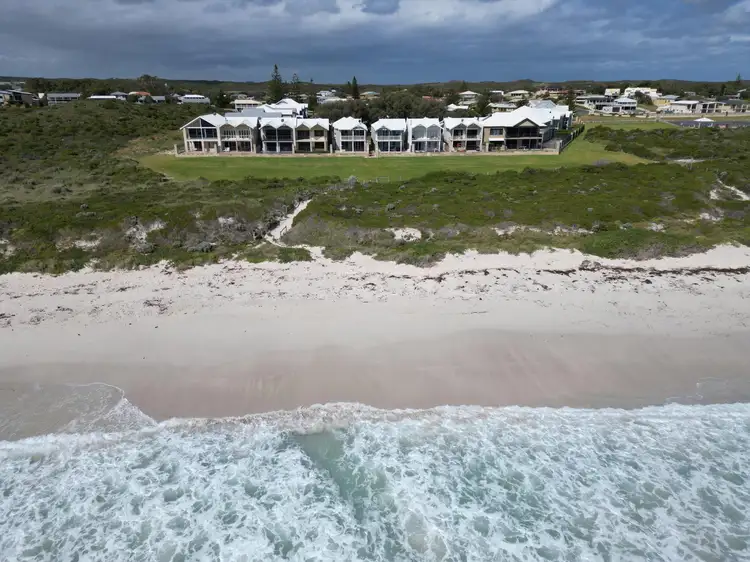 Fourth view of Homely villa listing, 14/2 Robertson Road, Ledge Point WA 6043