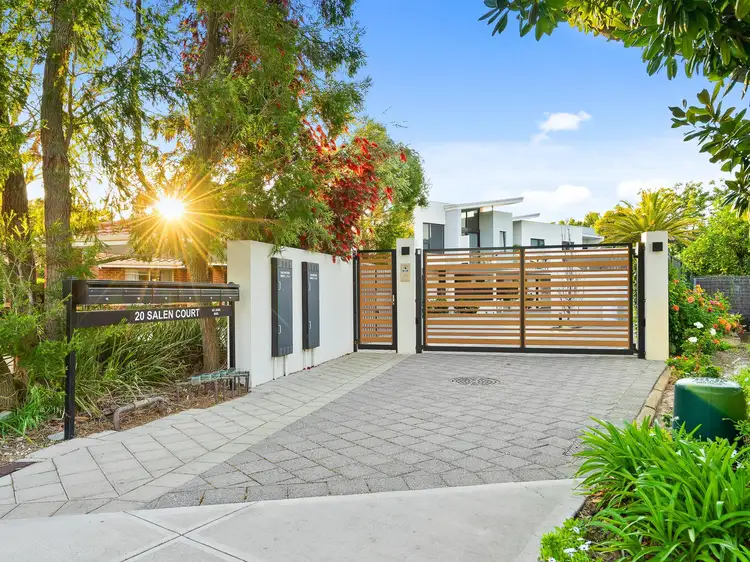 4/20 Salen Court, Ardross WA 6153
