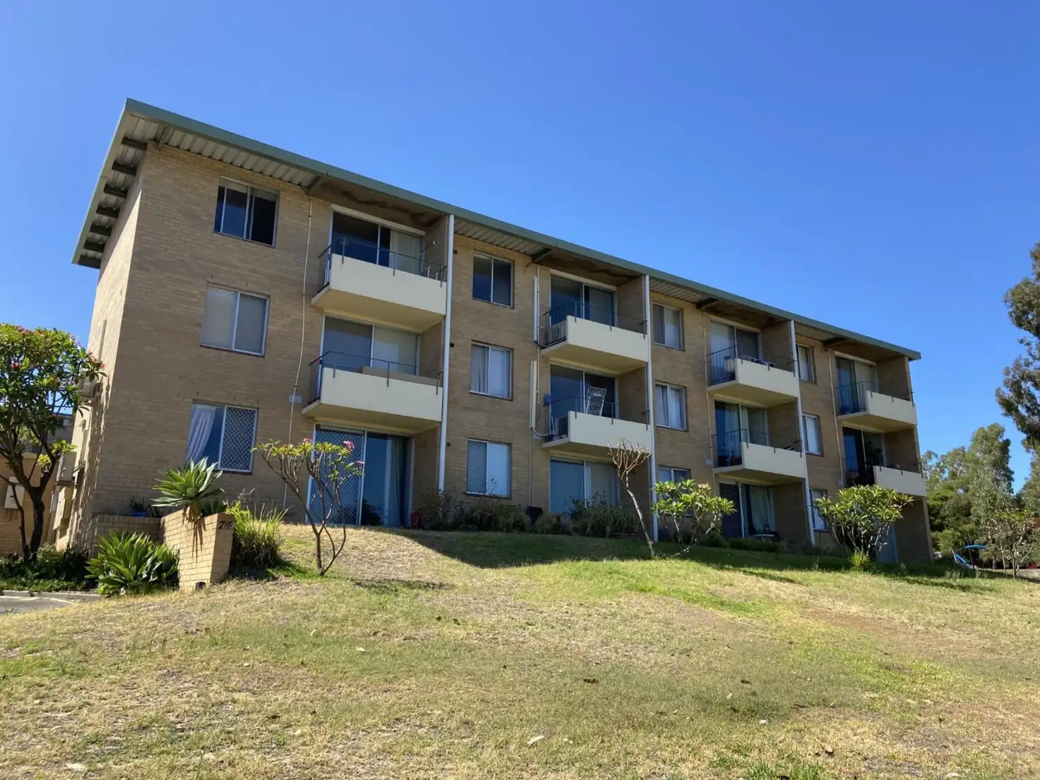 Main view of Homely unit listing, 26/74 McMaster, Victoria Park WA 6100