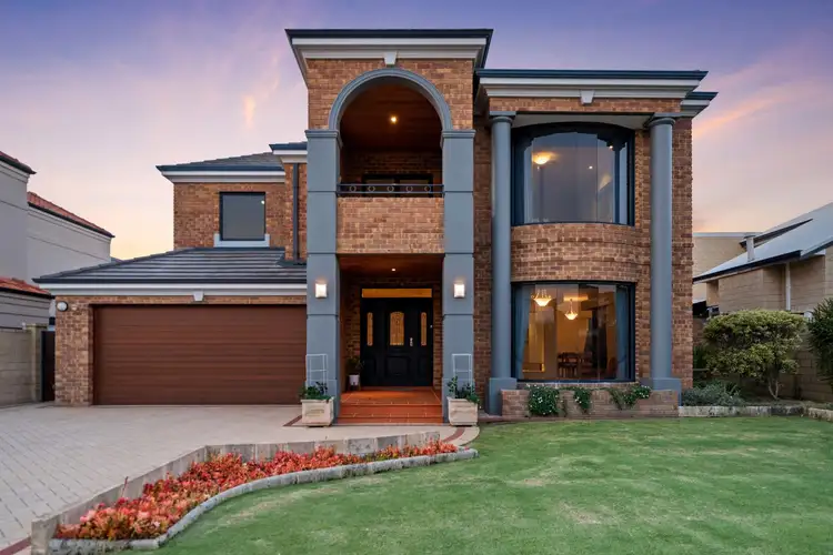 3 Delambre Place, Sorrento WA 6020