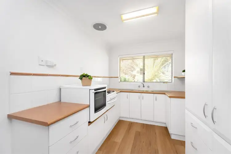 Sixth view of Homely villa listing, 4/21 East Street, Maylands WA 6051
