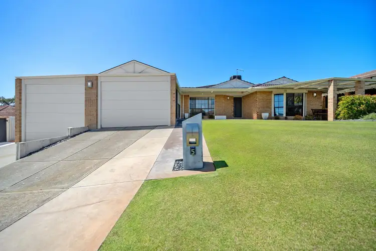 5 Isdell Place, Heathridge WA 6027