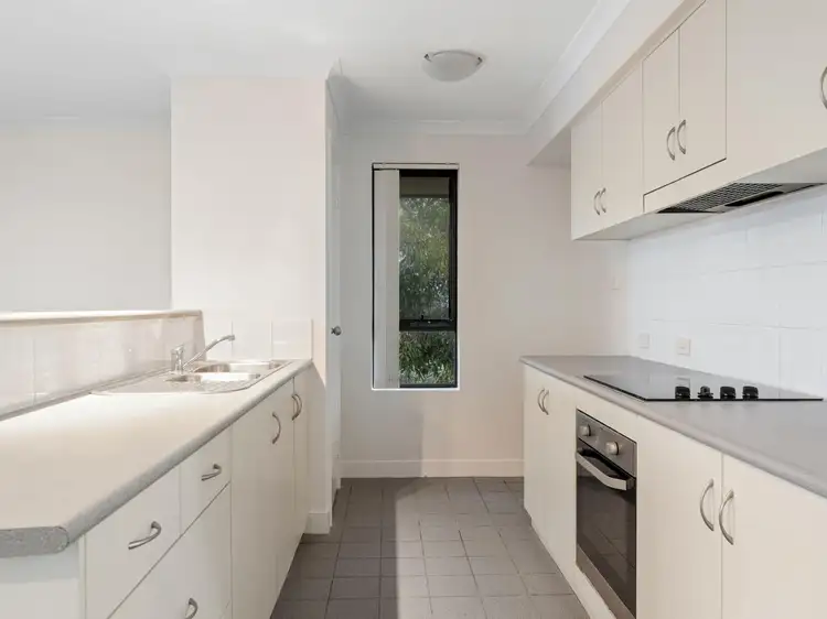 Sixth view of Homely apartment listing, 5/8 Wattlebird Loop, Joondalup WA 6027
