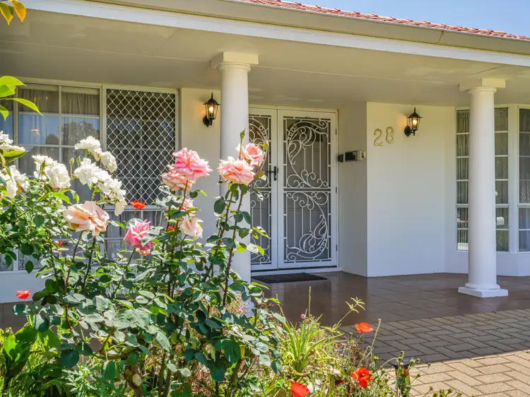 28 Gledhill Way, Wilson WA 6107