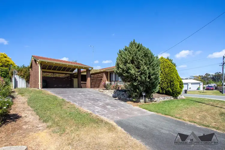 1 Blythe Place, Armadale WA 6112