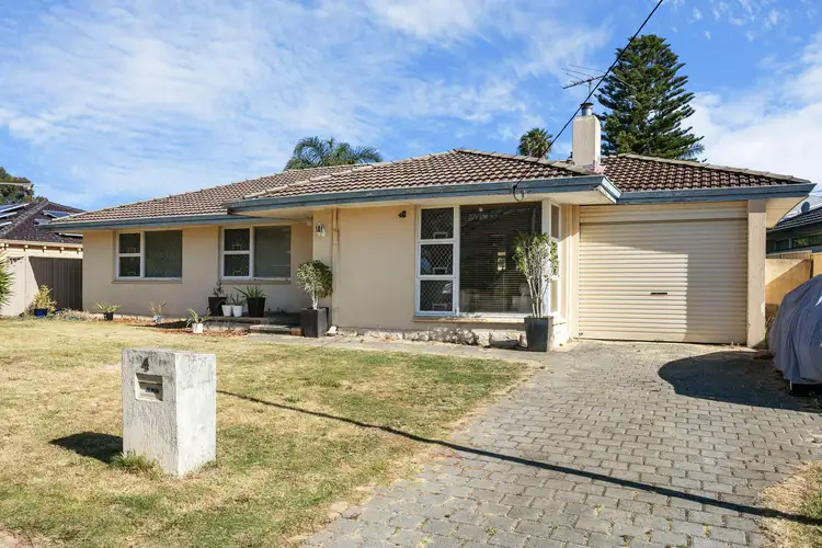 4 Spencer Avenue