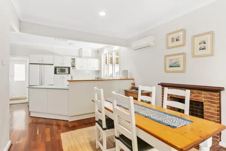 60 Francis Avenue, Karrinyup WA 6018