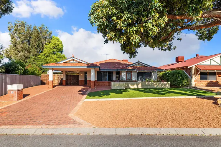 8 Torquata Boulevard, Helena Valley WA 6056